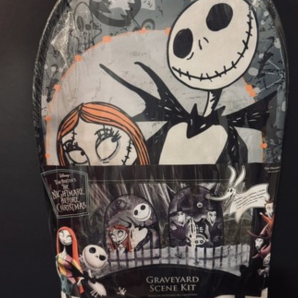 Halloween decorations - Picture 2 of 3